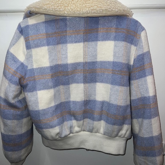 Never worn jacket - Picture 2 of 2